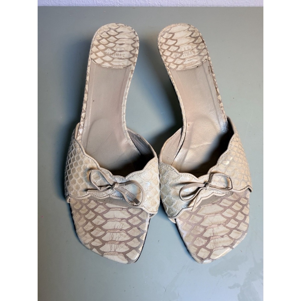 Stuart Weitzman Shoes Womens Size 9M Beige Mules Kitten Heel Bow Snake